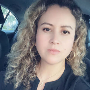 Meet your Posher, Alma